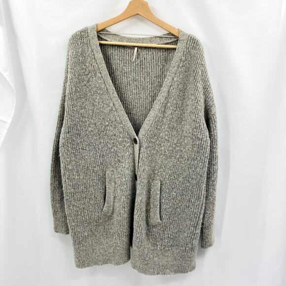 Free People  gray ribbed oversized cardigan sweater - Picture 1 of 6